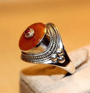 Ethnic Handcrafted <b>Jewelry</b> Gemstone Red <b>Coral</b> Ring Hot Sale Women <b>Jewelry</b> Gift Custom Party Silver 925 Band OEM - Product Image 2