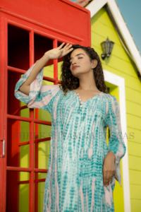 Nouvelle robe Tie Dye de styliste pour la plage d'été 2023 - Product Image 3