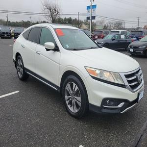 ¡Oferta Imperdible! Honda Crosstour 2014 impecable, 3.5L 6 cilindros 278hp, tracción en las cuatro ruedas, SUV de lujo automático - Product Image 1