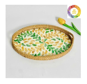 Plateau en rotin avec détails en coquillages nacrés et nacre pour la décoration de la maison, la mise en place de la table et l'organisation - Product Image 5