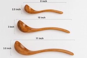 Cuillère en bois de qualité supérieure, fabriquée à la main avec du bois durable, manche confortable, ustensile de cuisine pour remuer et servir des soupes ou des ragoûts - Product Image 4