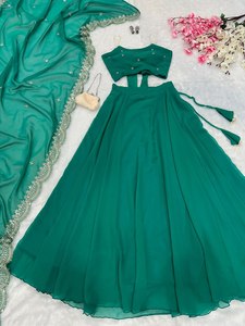 Diseñador moderno Aqua Green Color Pearl Work Adornado Georgette Lehenga Choli & Dupatta Set para ropa de fiesta de mujer - Product Image 4