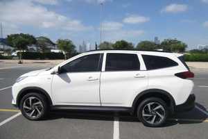 USADO, Sedán RUSH 2020-2022, Tracción en las Cuatro Ruedas, Asientos de Cuero, ACC, Automático, Cámara de 360°, 5 Plazas, Luces LED, 4.5L, Euro IV, Techo Panorámico - Product Image 2