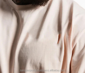 เสื้อยืดผู้ชายน้ำหนักเบาดีไซน์ตามสั่ง - Product Image 5