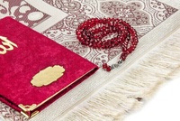 Coffret cadeau musulman tapis de prière Tasbih boîte cadeau transparente islamique pour Ramadan cadeaux de mariage musulmans et Souvenirs couverture de faveur du coran