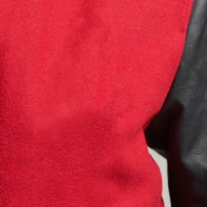 Nouvelle arrivée de veste universitaire d'hiver pour femmes, confortable, design unique et personnalisé avec un matériau tissé respirant multicolore - Product Image 3