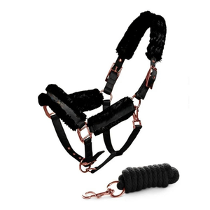 Brida de caballo de cuero de alta calidad en estilo de silla de montar inglés tradicional perfecta para montar al aire libre, salto de doma y diario - Product Image 1