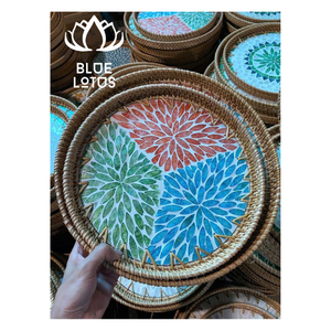 VIETNAM Plateau incrusté HOLISTIC: Cadeau de luxe, rangement écologique, plateau de service décoratif-BLEU LOTUS VIETNAM - Product Image 1