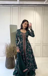 Meilleures ventes Robe de soirée en georgette pour femmes avec Dupatta Nouveau créateur de soie et rayonne Salwar Plus Size Available - Product Image 3