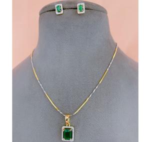 Conjunto de Collar y Pendientes con Acabado Dorado y Plateado Radiante y Elegante con Piedras de Circonita Cúbica para Mujer, Ideal para Fiestas - Product Image 1