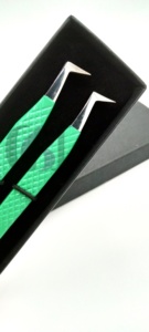 แหนบต่อขนตาเคลือบผงคุณภาพสูง วัสดุสแตนเลส รับทำโลโก้ตามสั่ง อุปกรณ์เสริมความงาม - Product Image 2