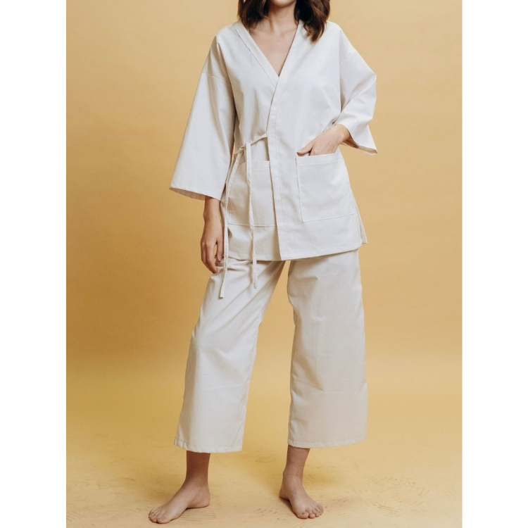 Cómodo pijamas de moda vietnamita en varios diseños
