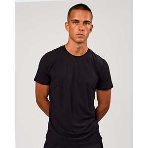 เสื้อยืด Cadence Swift สีดำ เสื้อผ้าสำหรับกิจกรรมกลางแจ้ง - Product Image 4
