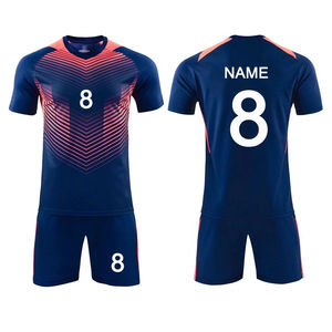 Maillots de football unisexe de haute qualité du fabricant pakistanais Sublimation personnalisée 100% polyester léger col polo Logo personnalisé - Product Image 4