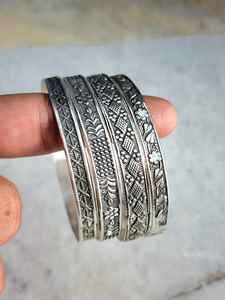 Sterling <b>Silver</b> Plated 4 of Set Flower Texture Vintage Bahamian <b>Bangle</b> Stackable <b>Bracelet</b> For Women Fashion Jewelry Wholesale - Product Image 6