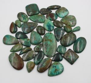 Vente en gros de cabochons de chrysocolle naturelle, pierre semi-précieuse verte, pierre en vrac pour la fabrication de pendentifs de cristal de guérison, artisanat - Product Image 1