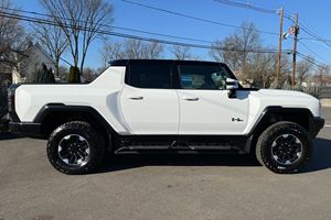 HUMMER EV PICKUP EDITION 1 GMC 2022/LHD d'occasion - Product Image 3