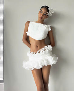 Vestido Mini con Volantes de Vanguardia al por Mayor para Mujer, Diseño Artístico de Moda, Fabricante Vietnamita, OEM ODM, Hecho en Vietnam - Product Image 1