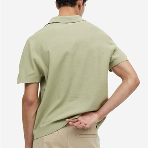 Vente en gros 100% coton T-shirts polo décontractés pour homme Tissu tricoté respirant anti-rides Logo personnalisé à carreaux fabriqué au Pakistan - Product Image 2