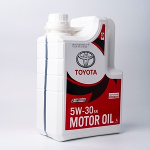 Toyota Genuine 5W-<b>30</b> Full <b>Synthetic</b> Engine <b>Oil</b> 4L Original Toyota Engine Lubricant for Better Wear Protection & Fuel Efficiency - Product Image 2