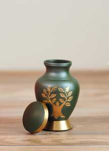 Urne artisanale bohème en laiton pour cendres humaines |   Vase commémoratif de table haut de gamme - Product Image 5