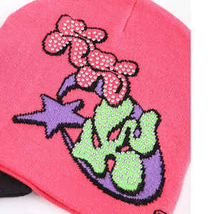 Beanie Hat Soft Warm Winter Cap Single Cuff Cachemira Skull Pattern Rhinestone Beanie para ropa de playa Nueva llegada Jacquard Beanie - Product Image 6