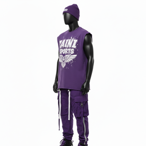 Ensemble 2 pièces haut et pantalon cargo pour homme, en mélange coton polyester 260 GSM, violet, avec impression personnalisée du logo. - Product Image 4
