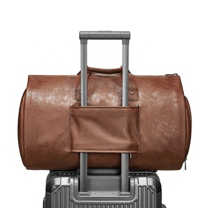 Meilleur matériau personnalisé sac de sport en cuir véritable sac de voyage pliable à bandoulière marque privée Sports de plein air-Votre propre logo - Product Image 1