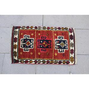 1.4x2 ft Rug, Turkish Rug, Vintage <b>Red</b> <b>Wool</b> Abstract Rug - Product Image 4
