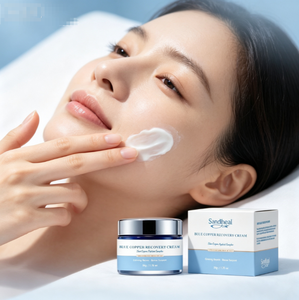 Crème Visage Anti-Âge à l'Acide Hyaluronique Bleu Hydratante, Apaisante et Réparatrice de la Barrière Cutanée |   OEM/ODM - Product Image 3