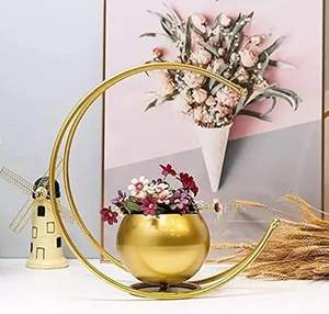 Compassion คอลเลกชันแจกันเหล็กลายดอกไม้สไตล์โมเดิร์นกระถางต้นไม้ทองเหลืองเคลือบสีดำตกแต่งบ้านระเบียงงานแต่งงานของขวัญ - Product Image 3