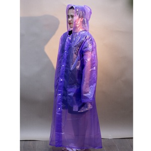 Vêtements de pluie colorés à capuche en PE imperméable à quantité minimale de commande bas OEM à prix compétitif Commandes personnalisées Imperméables à vendre - Product Image 3