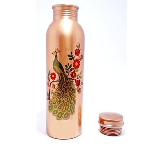 Bouteille d'eau en cuivre de conception martelée Ayurveda Bienfaits pour la santé Bouteilles en cuivre pour eau potable - Product Image 6