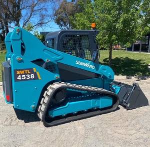 Cargador de dirección deslizante con orugas SWTL4538 de alto rendimiento a la venta con componentes delanteros y retroexcavadoras - Product Image 6