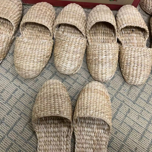 Experience Vietnam's Heritage: Budget-Friendly Water Hyacinth <b>Slippers</b>! - Product Image 1