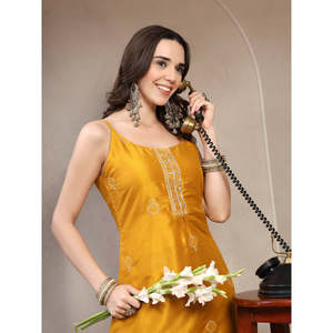 Kurta y Pantalones de Algodón y Georgette Amarillo para Mujer, Cuello Redondo Bordado, Estilo Bollywood, Ropa Étnica, Salwar Kameez - Product Image 4