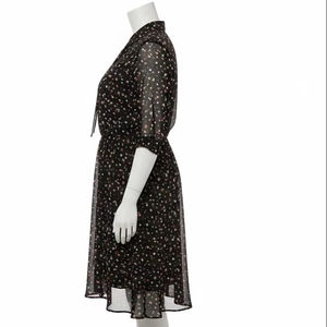 ชุดเดรสชีฟองไซส์ใหญ่สำหรับผู้หญิง ผ้าเบาสบาย ระบายอากาศดี ดีไซน์พลิ้วไหว เหมาะสำหรับใส่ในชีวิตประจำวัน ชุดฤดูร้อน เสื้อผ้าแฟชั่น - Product Image 4