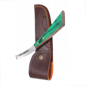 Cuchillo profesional de corte de pezuña de caballo de hoja de acero de doble filo de 7,5 pulgadas con mango de madera y bolsa de cuero - Product Image 3