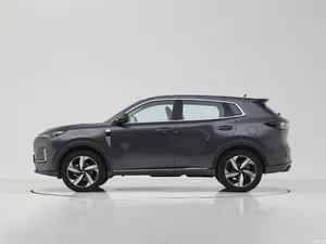 รถน้ำมันรุ่นใหม่ขายดี2024 Changan รุ่นที่สาม1.5T 188PS รถทนทานต่อความยาวความเร็วสูง