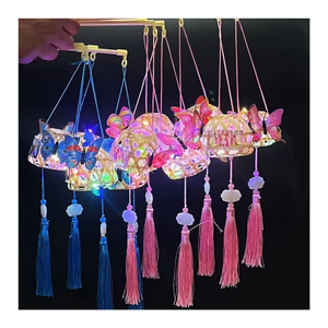 Hermosos recuerdos artesanales de regalo de bambú/ratán, Bola de ratán/linterna con oso de peluche tejido/conejo para el Festival del Medio Otoño - Product Image 2