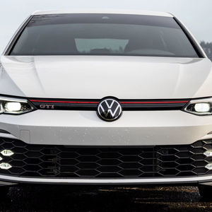 Volkswagen GTI S 2023 Usado, Sin Reserva, Transmisión Manual de 6 Velocidades, Motor Turbo de 4 Cilindros, Mayormente sin Modificaciones - Product Image 1