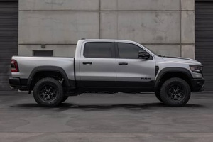 RAM 1500 TRX 2021 IMPECABLE, con Volante a la Izquierda/Derecha, Motor V8 Supercargado de 702 HP, Tracción en las Cuatro Ruedas, Listo para Enviar - Product Image 5