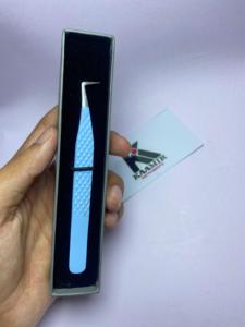 Pince à épiler d'extension de cils à volume de 90 degrés en acier inoxydable à pointe pointue de vente chaude avec boîte personnalisée à bas prix - Product Image 5