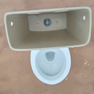 สุขภัณฑ์เซรามิกสองชิ้นในห้องน้ำตู้เก็บน้ำพร้อมฝาครอบที่นั่งพลาสติกและอุปกรณ์ LLC/อุปกรณ์เสริมครบชุด - Product Image 6