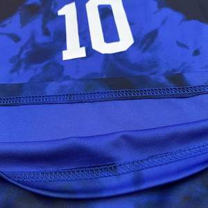 Meilleur uniforme de football respirant personnalisable de haute qualité/maillot de football pour adultes-T-shirt de service OEM Uniforme de football - Product Image 2