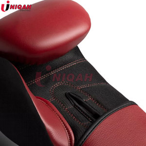 Gants de kickboxing MMA 8oz de haute qualité Logo personnalisé professionnel gants de poinçonnage en cuir synthétique pour la boxe d'arts martiaux - Product Image 3