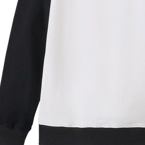 เสื้อฮู้ดดี้ไหมพรมเชนิลล์พรีเมียมสีขาวแบบกำหนดเอง แขนเสื้อแบบแร็กแลนสีดำ ผ้าฟลีซ สตรีทแวร์ลำลอง ผ้าฝ้ายออร์แกนิก - Product Image 4