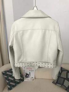 Manteau d'hiver pour femmes avec veste en cuir de style explosion Nouvelles dames Short Denim Lapel Outwear Fashion Trend Tops - Product Image 4