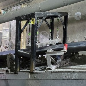 Separador Magnético de Placas Suspendidas con Imán de Ferrita Industrial, Grado N35, para Cintas Transportadoras, Elimina Contaminación de Metales Ferrosos - Product Image 3