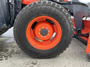 2018 para tractor de ruedas Kubota 2017 4WD Nueva condición Potencia de rango medio con bomba de motor de 40-120HP y caja de cambios Premium Comfort - Product Image 2